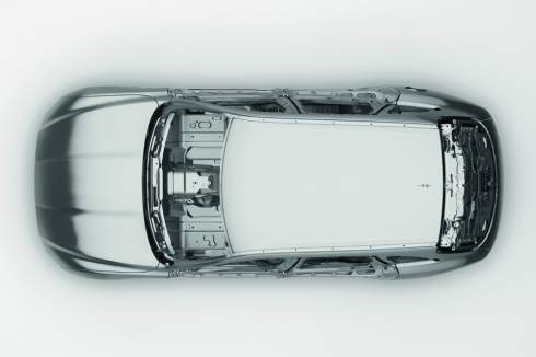Компания Jaguar официально представила модель F-Pace