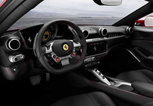 Ferrari    .  600- 