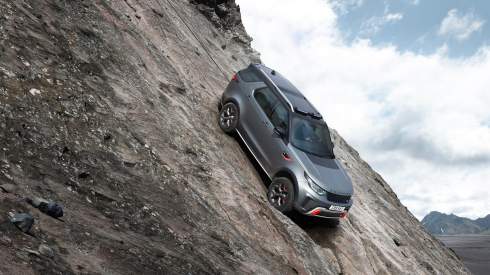 Самый внедорожный Land Rover Discovery оснастили 525-сильным V8