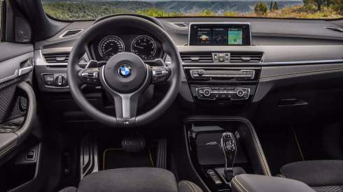 BMW X2: "",    470   
