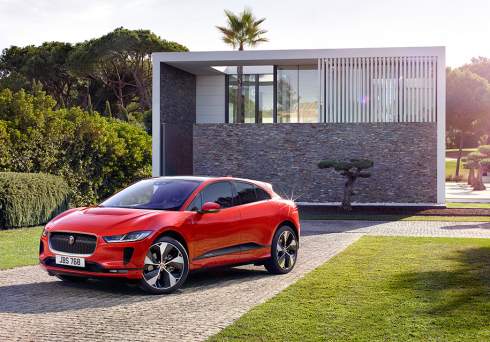 Компания Jaguar представила электрический кроссовер I-Pace