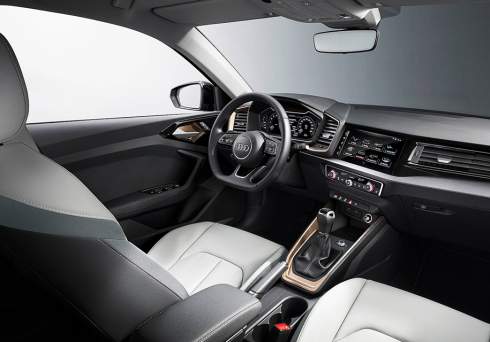  Audi A1:    200- 