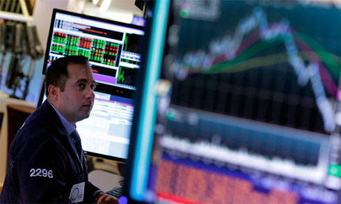 Американские фондовые индексы упали на 3% на фоне опасений рецессии