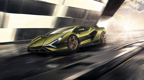 Первый гибрид Lamborghini: 819 сил и 2,8 секунды до «сотни»