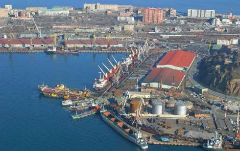 Порт «Южный» увеличил перевалку грузов на 23%
