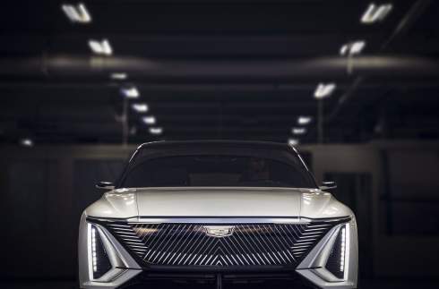   Cadillac   Tesla, Audi  Jaguar