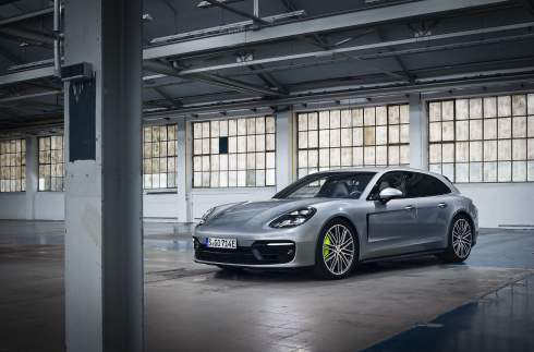 Porsche раскрыла характеристики самой мощной Panamera
