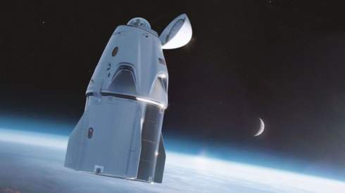 SpaceX впервые в истории отправила в космос полностью коммерческий экипаж