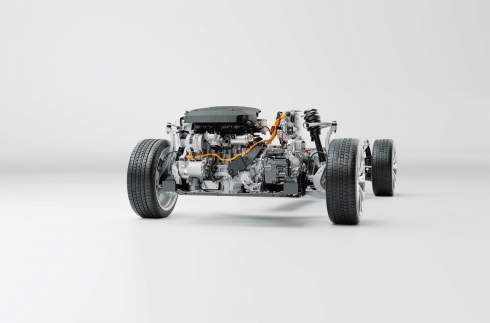 Гибриды Volvo стали мощнее и экологичнее
