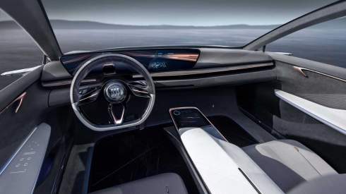 Buick показал кроссовер с 30-дюймовым экраном