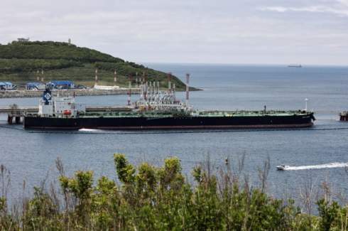 В США задержан танкер, который может перевозить российскую нефть – СМИ