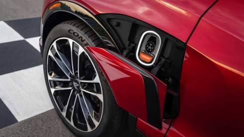Chevrolet представив електричний кросовер із запасом ходу 515 км і цінником $ 45 000