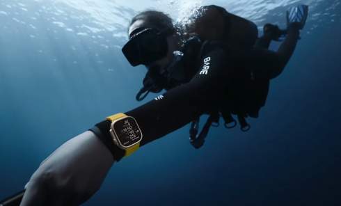 Apple представила Watch Ultra: смарт-годинник для спорту, туризму та занурень під воду