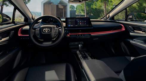 Toyota представила новий Prius