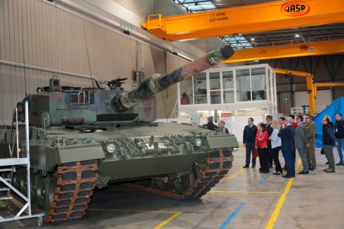 Іспанія відправить перші 6 танків Leopard до кінця наступного тижня