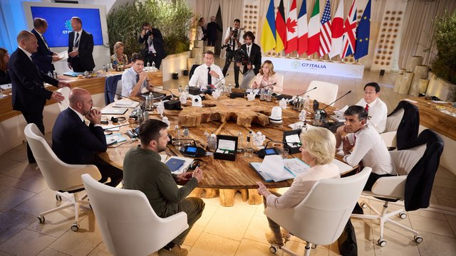 РФ має заплатити понад $486 млрд за завдані Україні збитки, триває пошук шляхів змусити її зробити це - декларація лідерів G7