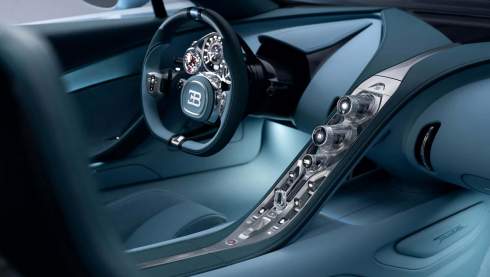  Bugatti Tourbillon    3,8  