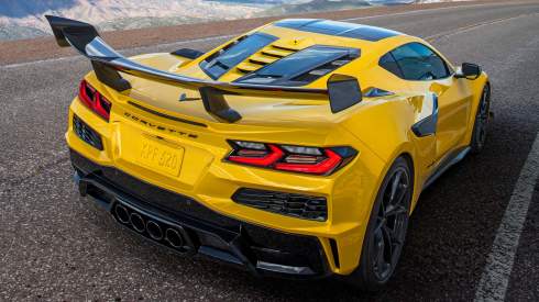 Chevrolet Corvette ZR1    1000 ..