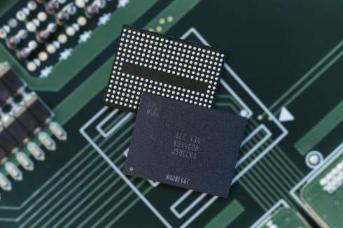 Samsung     &apos; QLC V-NAND 9- 