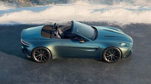 Aston Martin Vantage Roadster    ,   