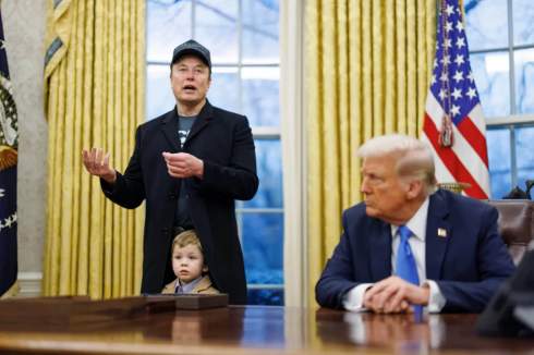 У Білому домі кажуть, що Маск не працює на DOGE, а просто консультує Трампа
