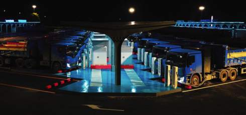 Huawei     100          100     5 