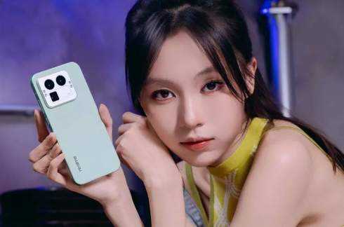 Realme GT 8 Pro  bypass charging    R1,   fps  144 