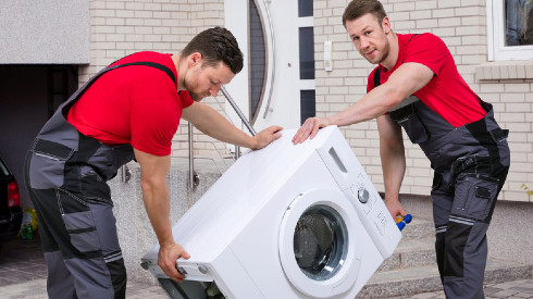 who-should-choose-appliance-delivery-1736439414.jpg